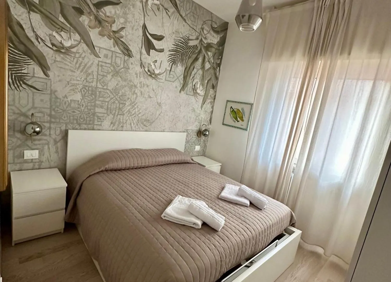 Rooftop-Marinacentro-Unique-Beach-Fun-Smart-Loveapt-Train-Park Rimini Apartmán